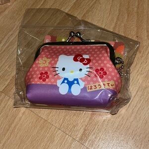 Hello Kitty Coin Purse Wallet Keychain NWT
